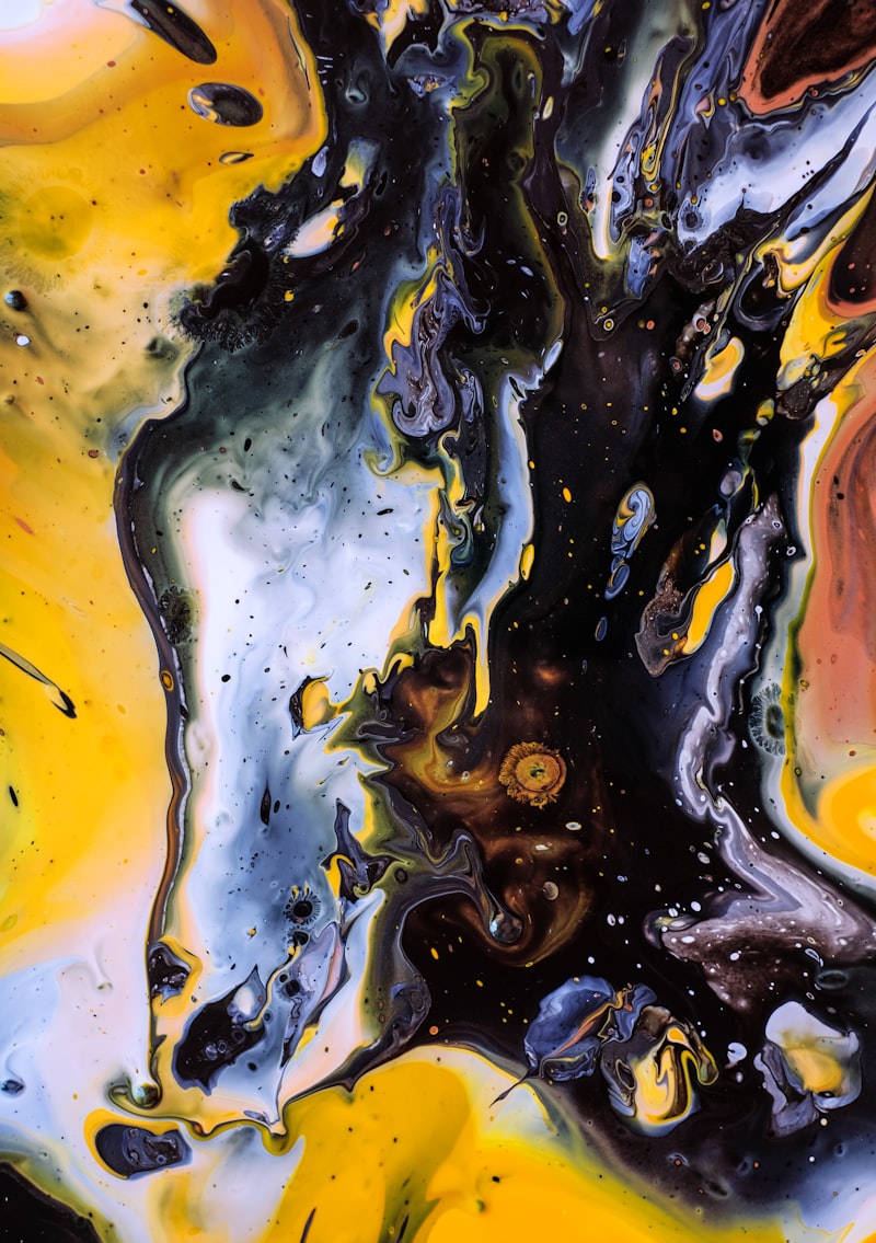 Participating in Fine Art Through Blockchain-Backed Structures